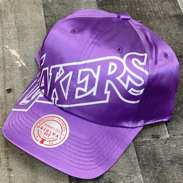 Mitchell & Ness- nba full on dad strap back hwc Lakers